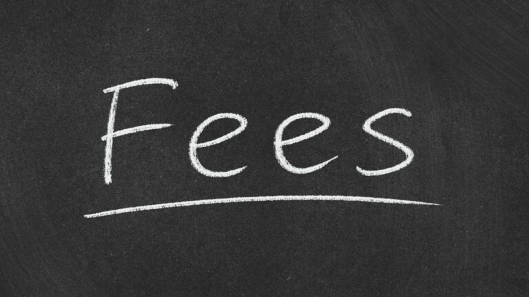 How Much Does an Attorney Charge for a Car Accident in Florida