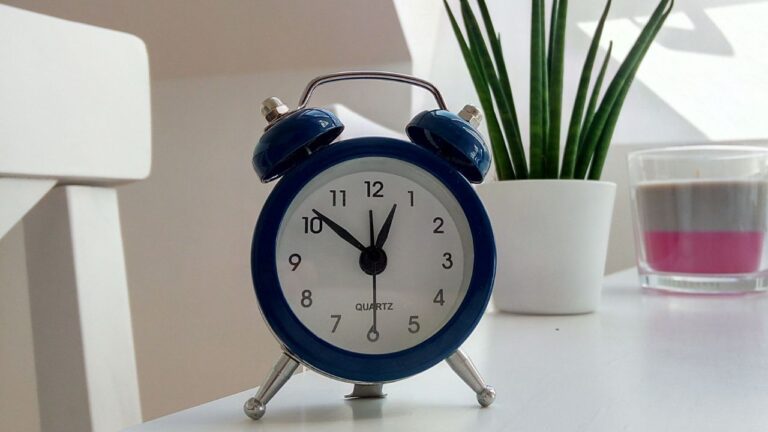 When To Contact a Lawyer After a Car Accident in FL