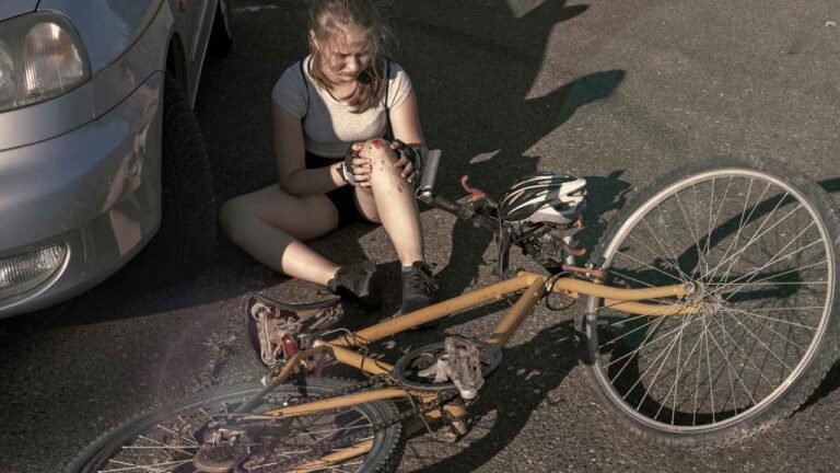What Happens If You Hit a Cyclist With Your Car in Florida