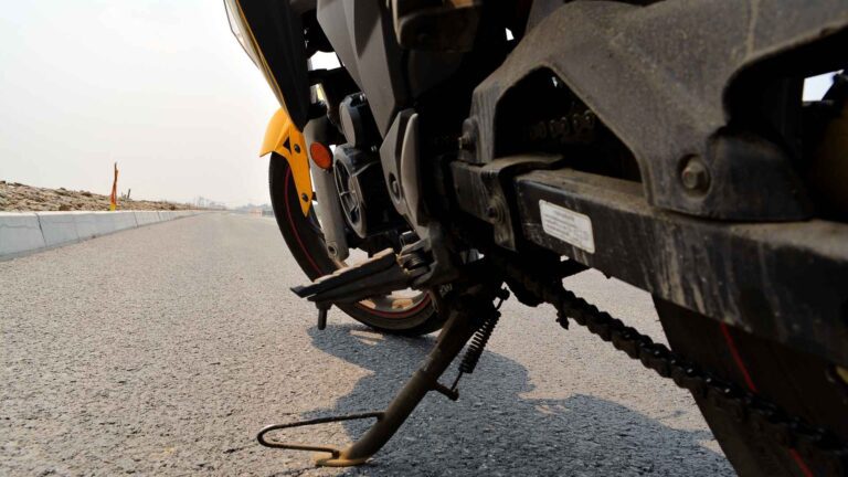 Legal Rights After Being Injured in a Motorcycle Lane-Splitting Accident